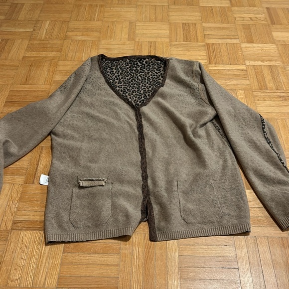 Nice Connection - Picture 5 of 12